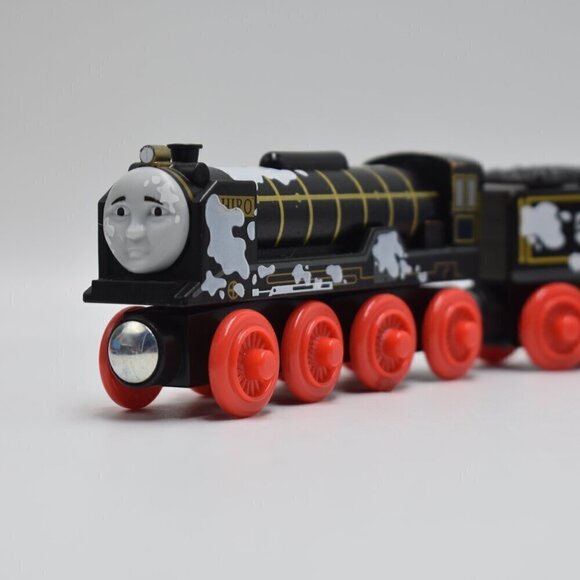 Hiro's Sticky Spill Thomas the Tank & Friends Wooden Train Learning Curve 2012 - Picture 2 of 12